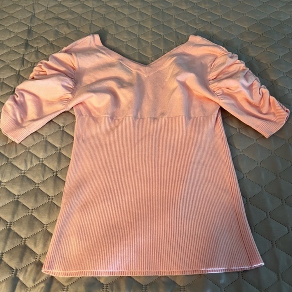 Peach Puff Scrunchy Elbow Sleeve V Neck Sweater